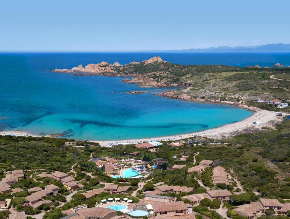 Residence Isola Rossa Holiday Home Lucente Exterior foto